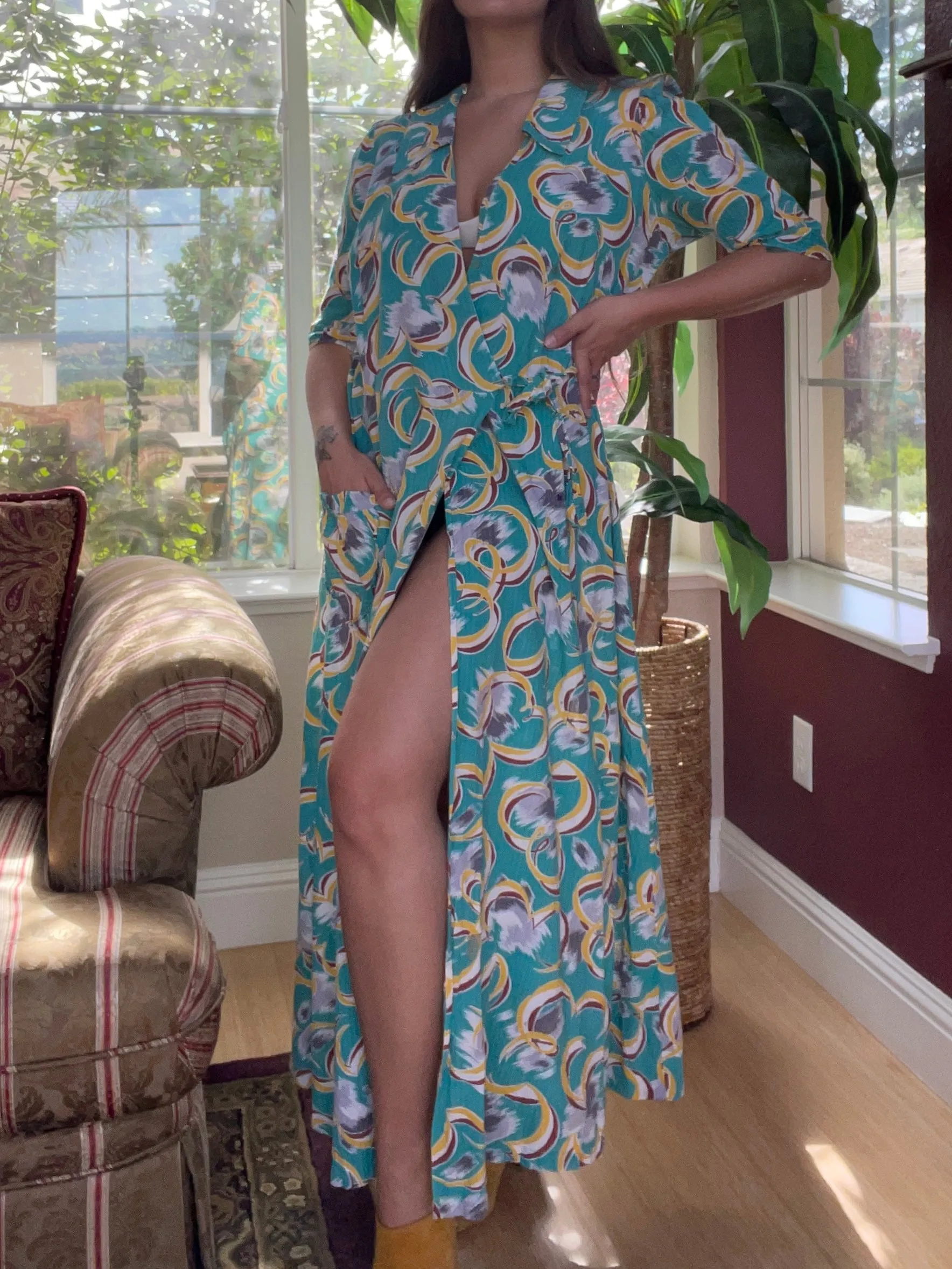 1930s Dagger Collar Abstract Seersucker Wrap Dress