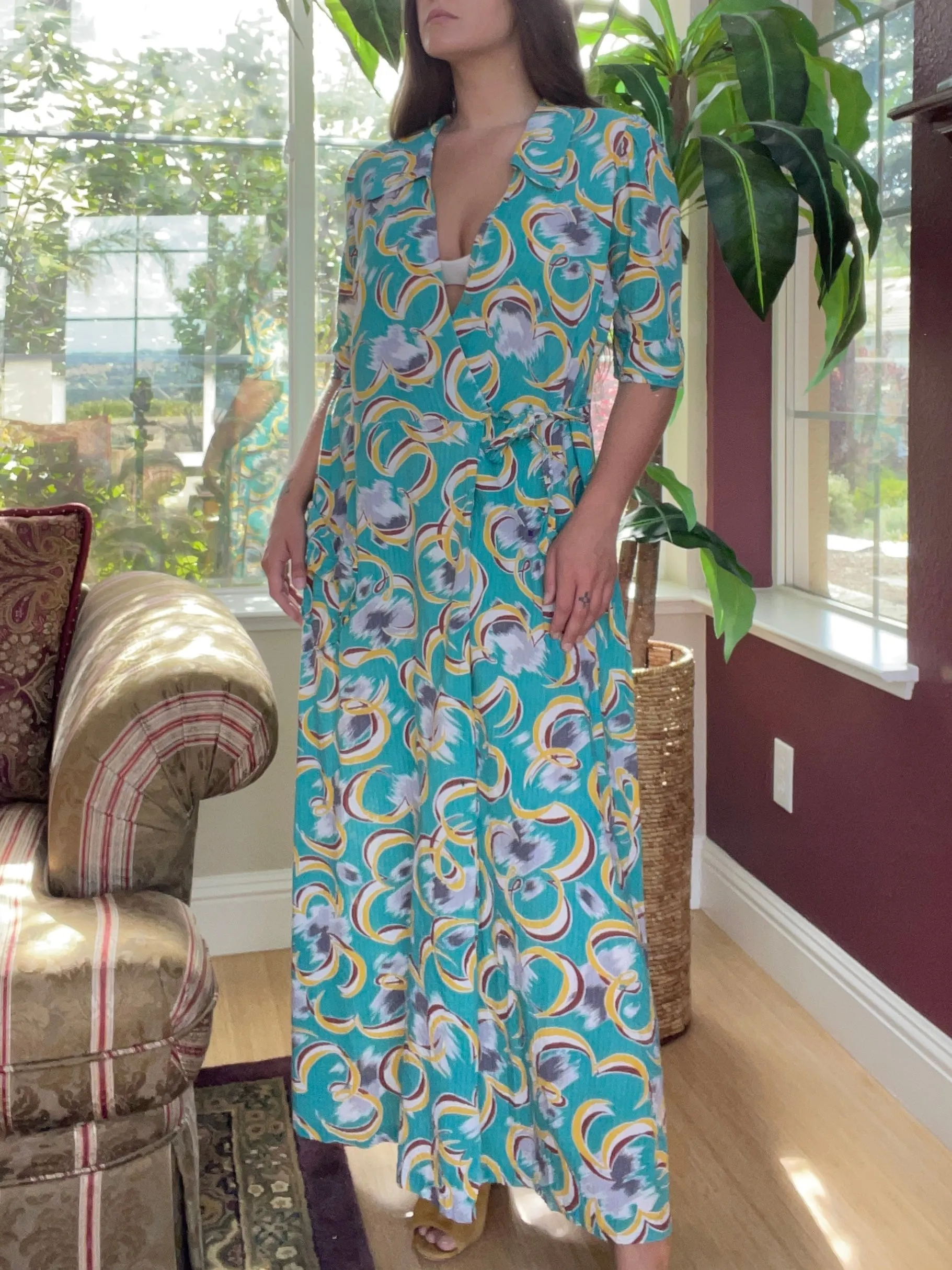 1930s Dagger Collar Abstract Seersucker Wrap Dress