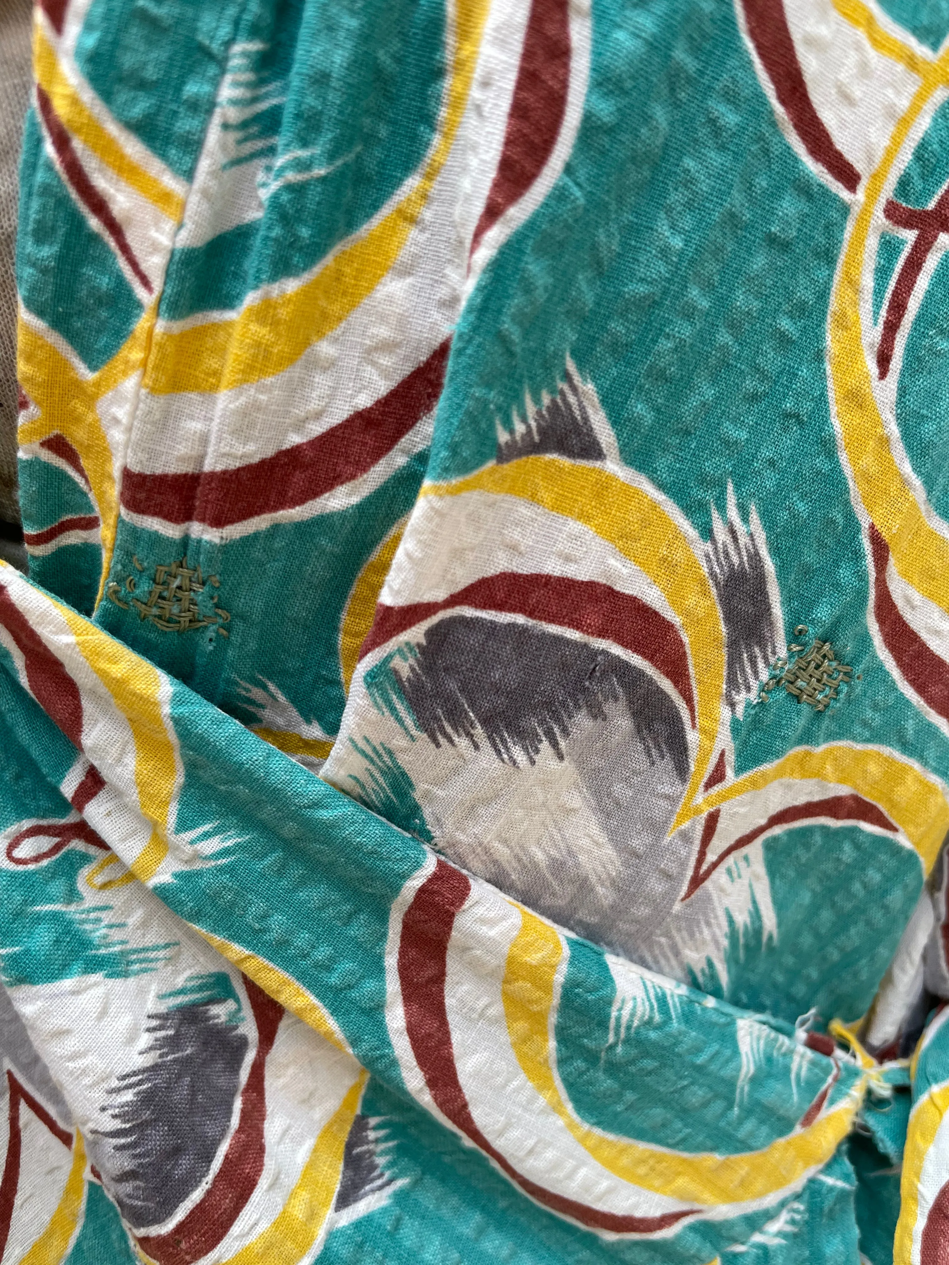 1930s Dagger Collar Abstract Seersucker Wrap Dress