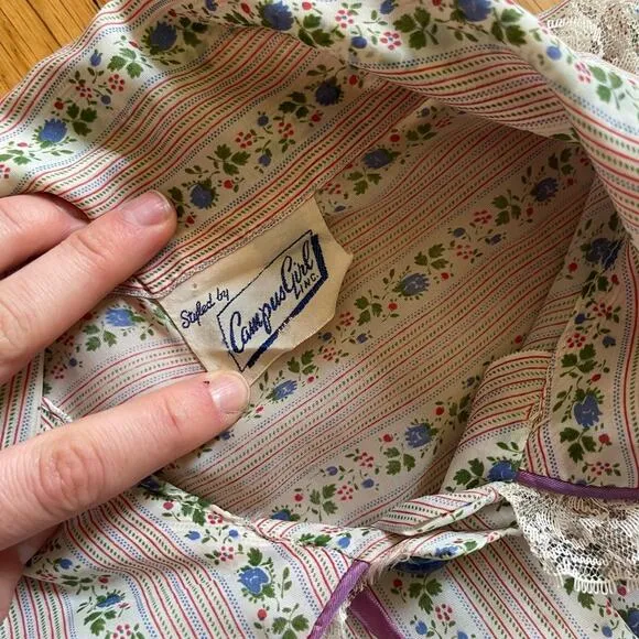 50s Vintage Sheer Short Sleeved Robe Dressing Gown.