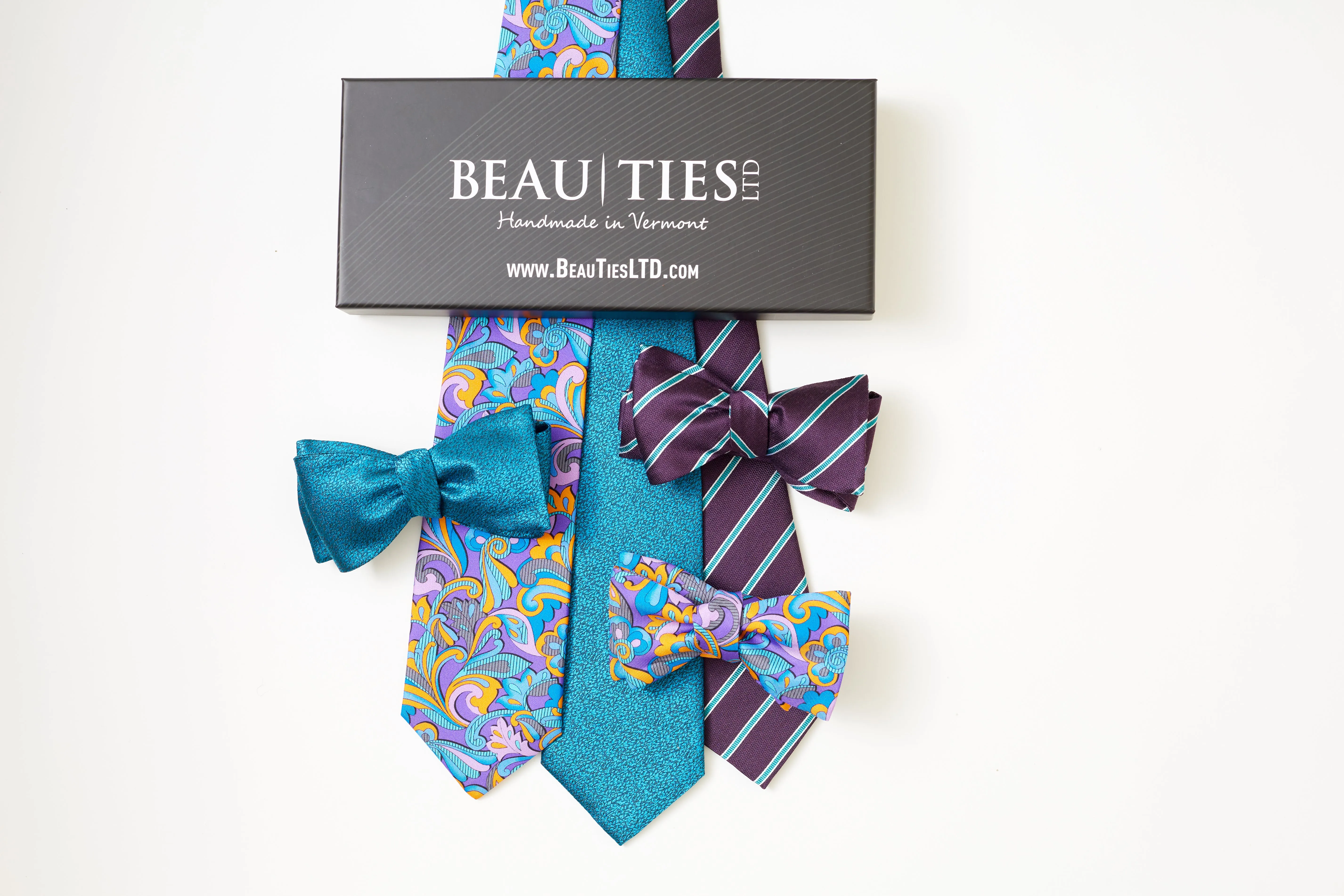 Alcantara - bow ties