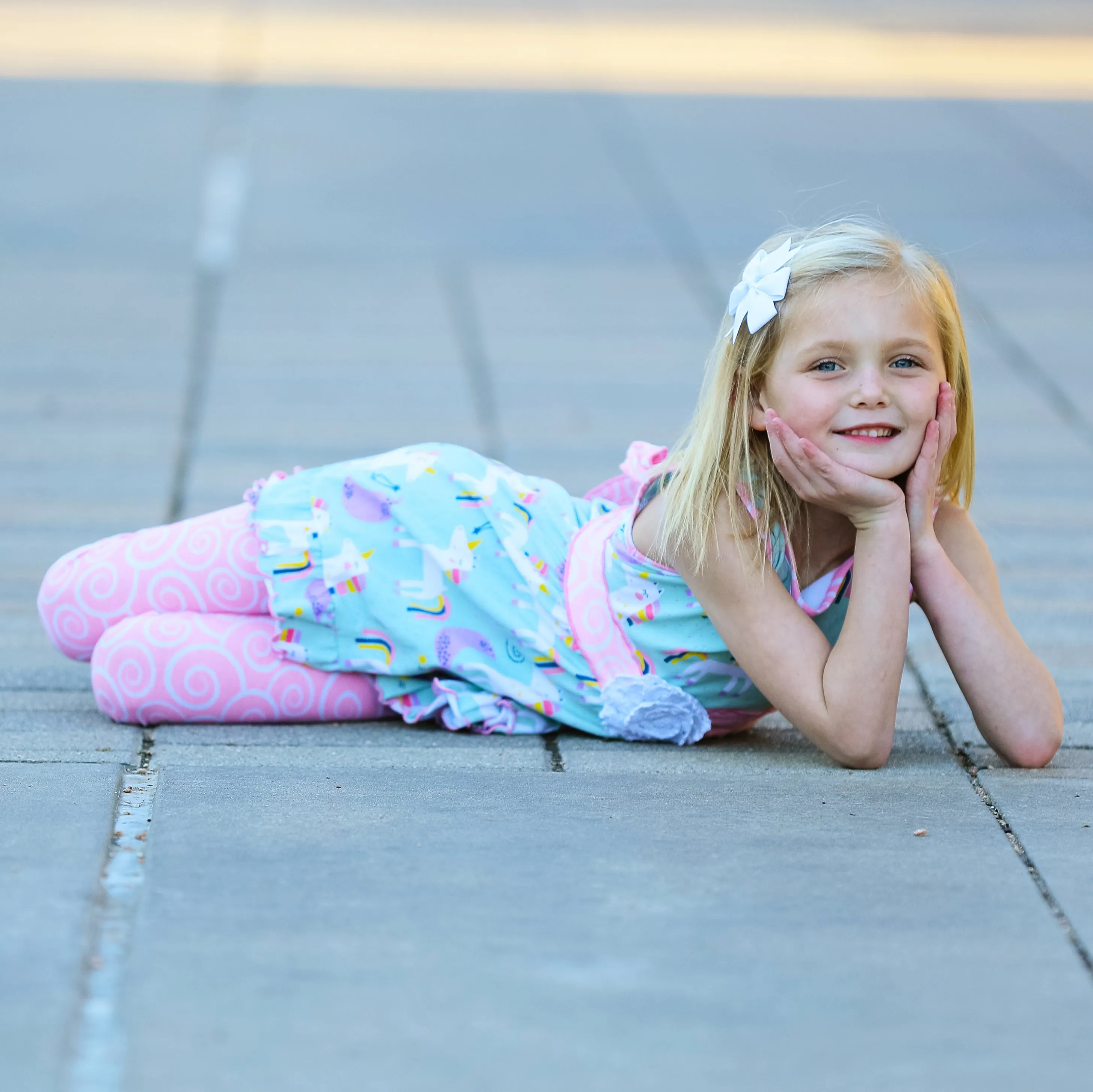 AnnLoren Girls Unicorns Rainbow Dress & Pink Swirl Leggings Outfit