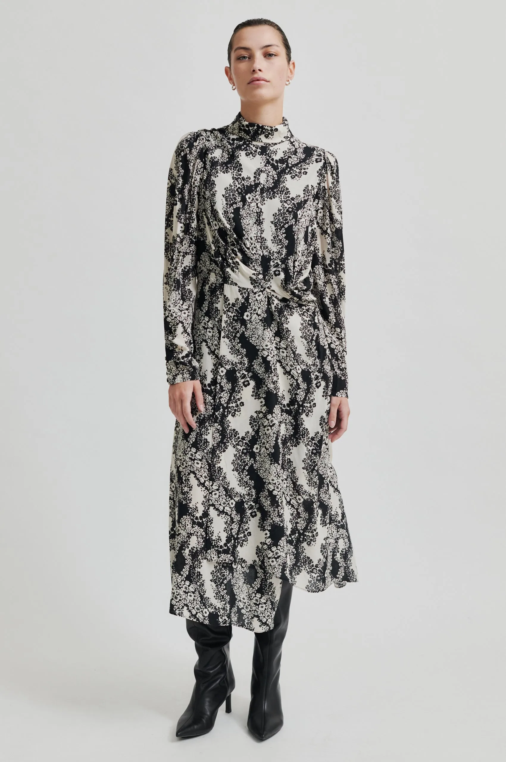 Blume Dress