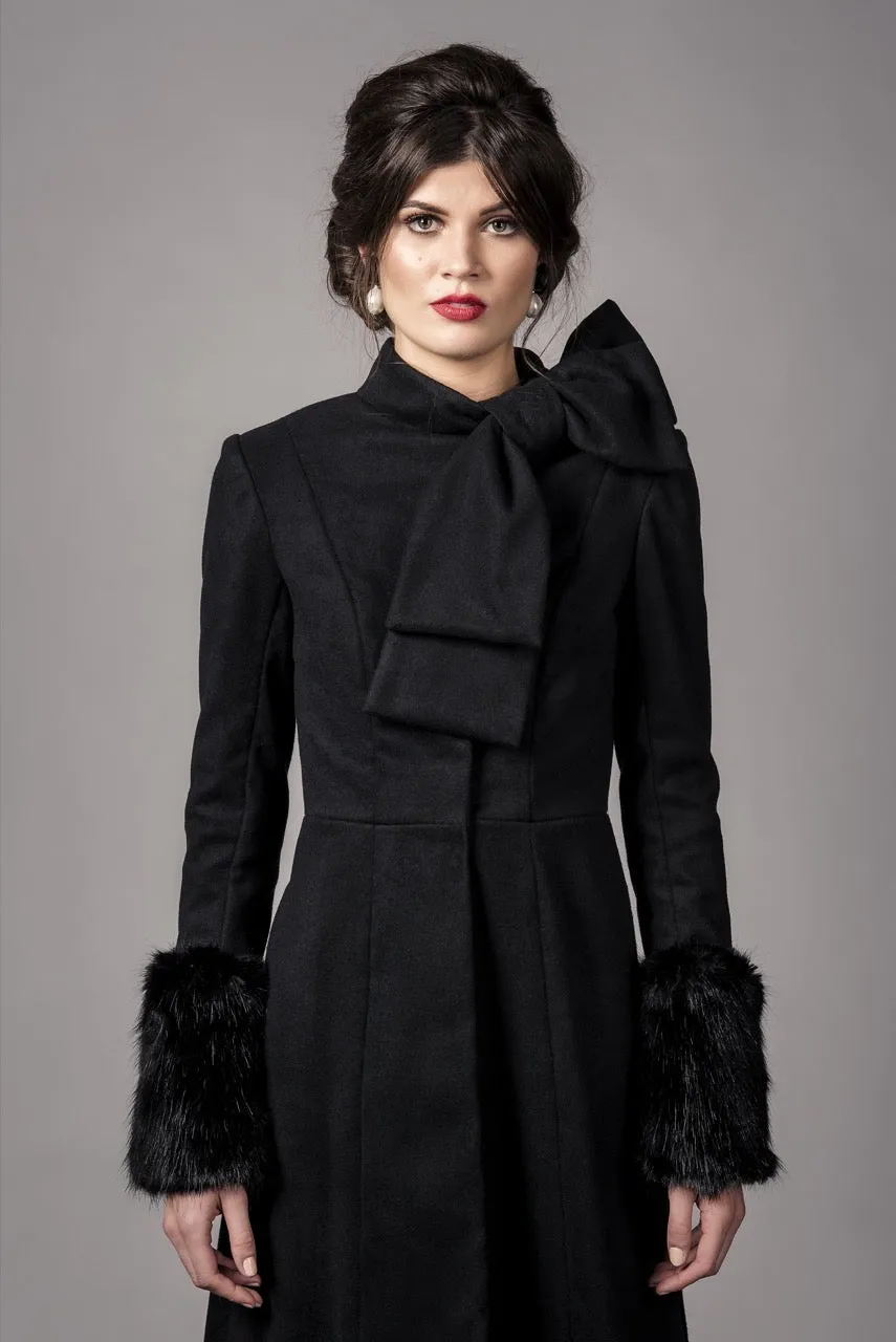 Bow coat