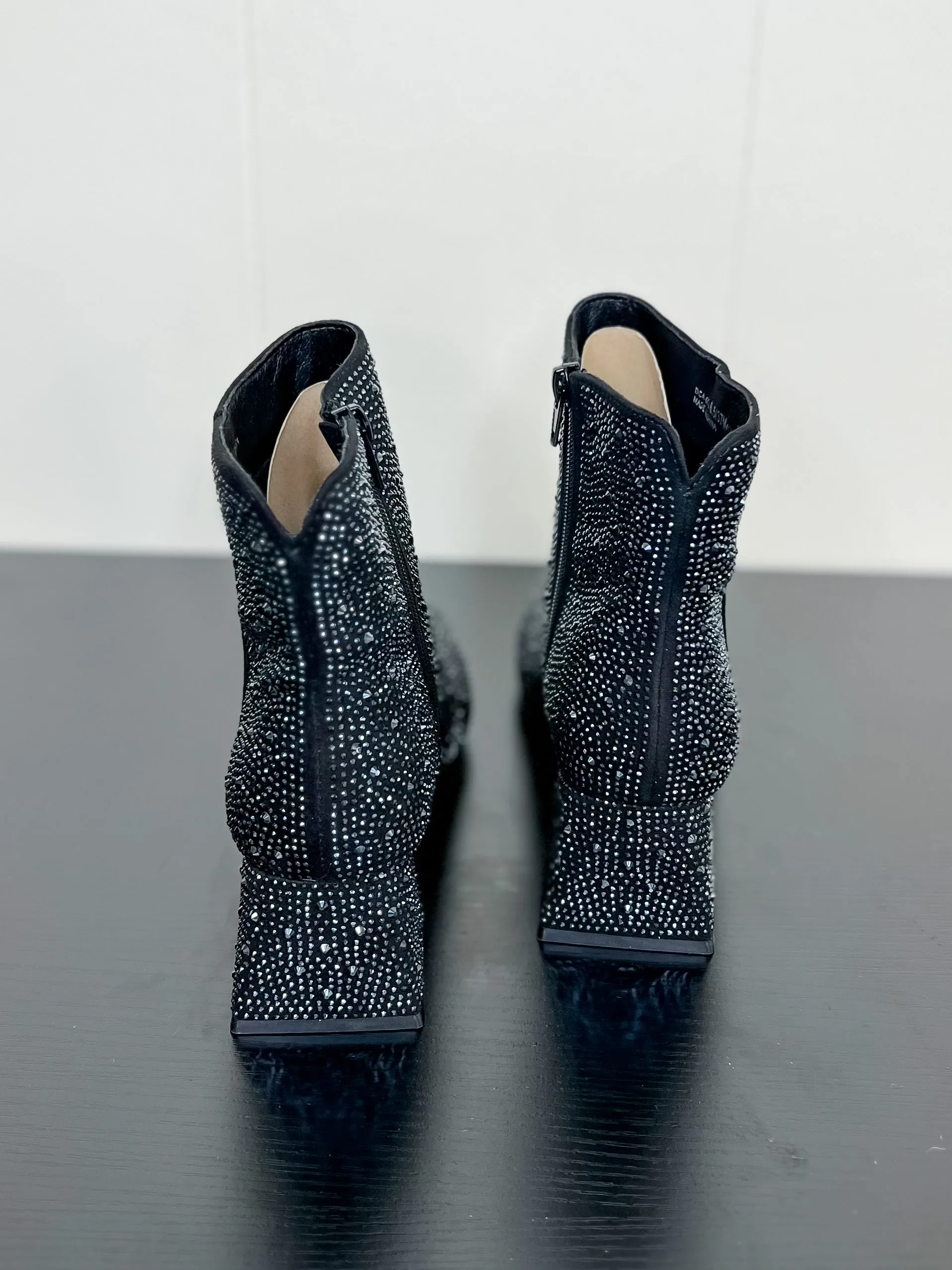 [Chinese Laundry] Diya Rhinestone Bootie-Black
