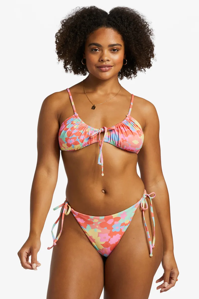 Coast is Clear Ruched Top