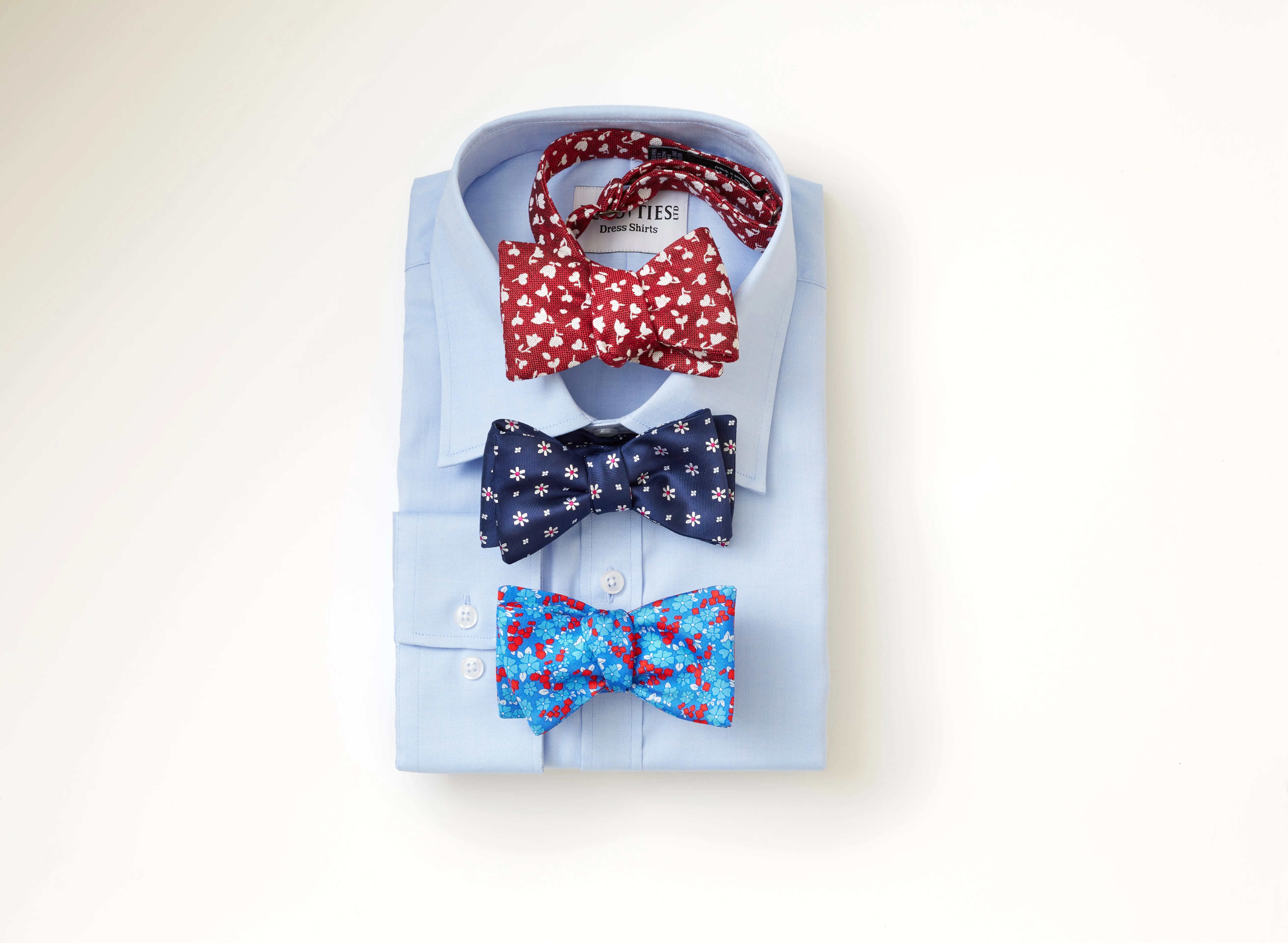 Daisy Springs Navy - bow ties