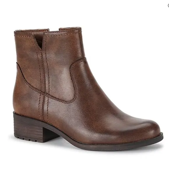 Frye &amp; Co Estreley Stacked Heel Booties, Various Sizes, Brushed Brown - NIB