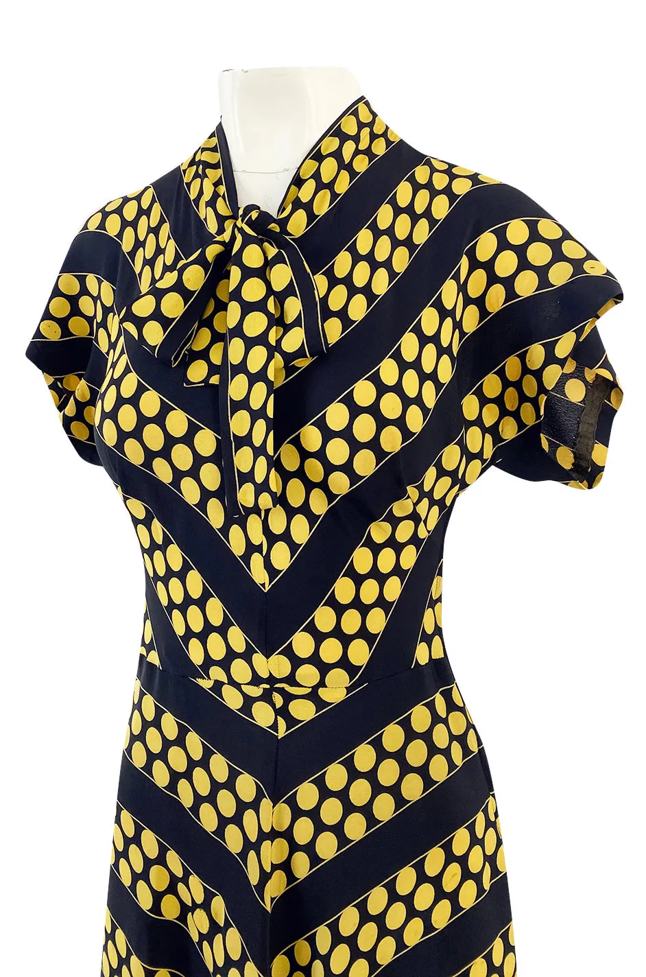 Gorgeous 1940s Yellow Dot & Deep Navy Black Chevron Print Silk Swing Dress