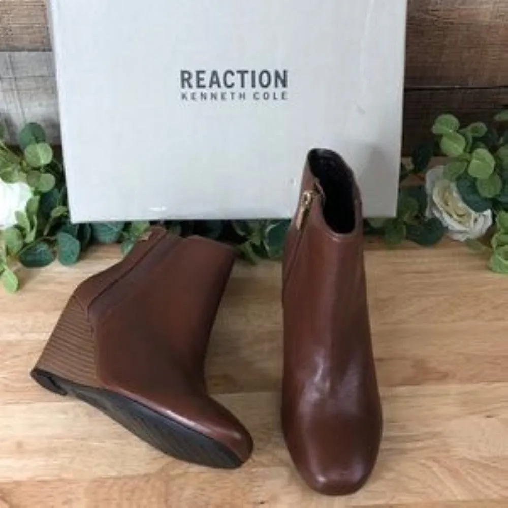 Kenneth Cole New York Women's Marcy Ankle Boot size 7