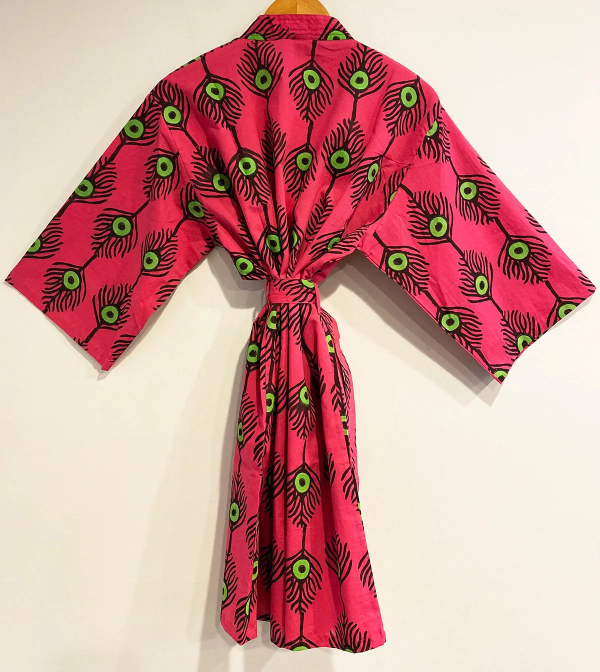 Kerala Short Robe | Plumes Fuchsia