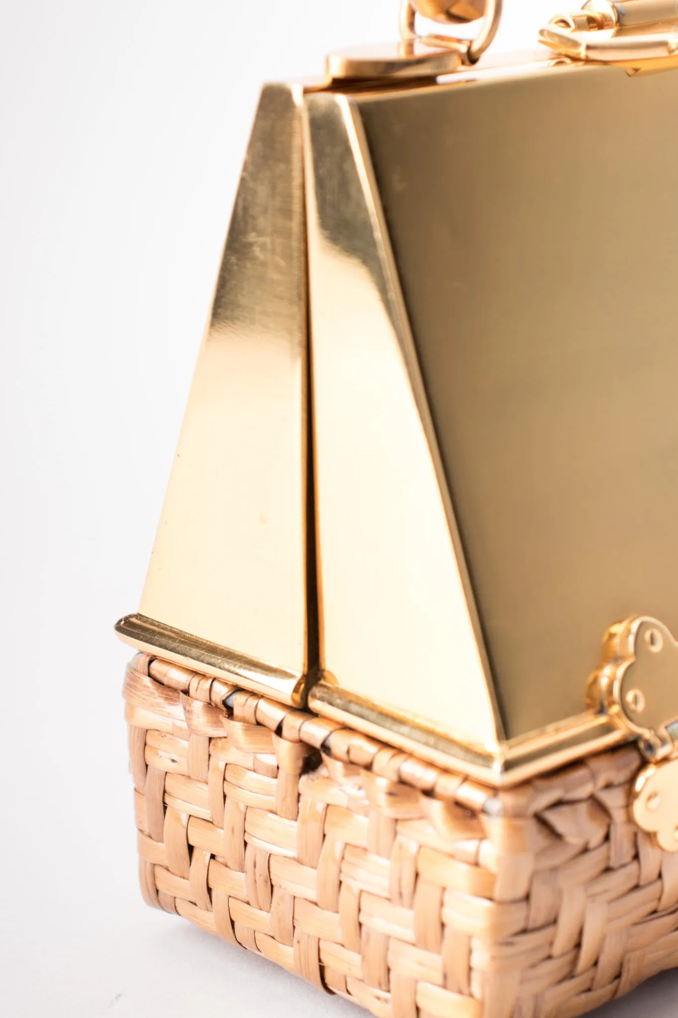 Metal Wicker A-Frame Box Bag