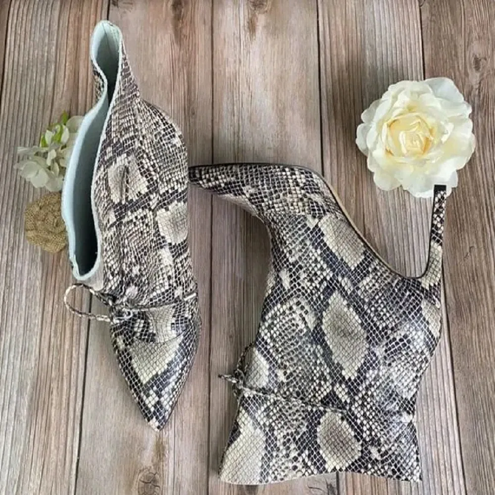 Nine West Snakeskin Leather Booties 6.5
