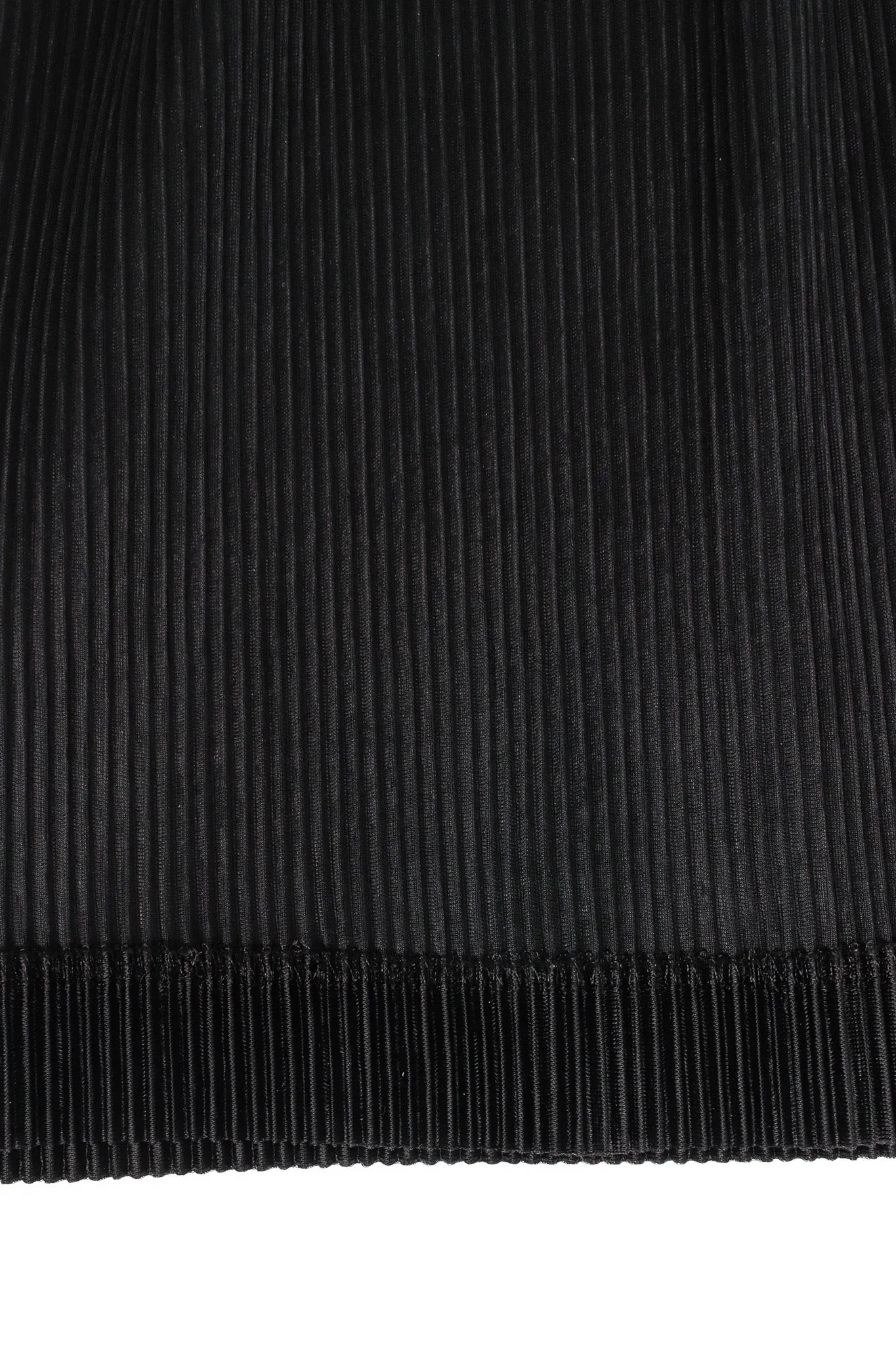 Plissé Pleat Tank & Scarf Set