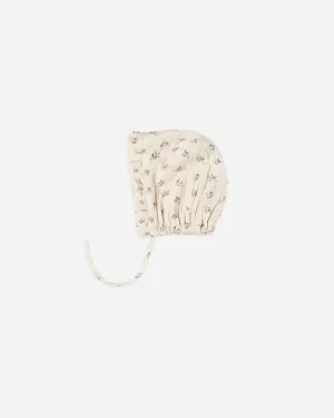 SALE - QUINCY MAE WOVEN RUFFLE BONNET || HOLLY BERRY