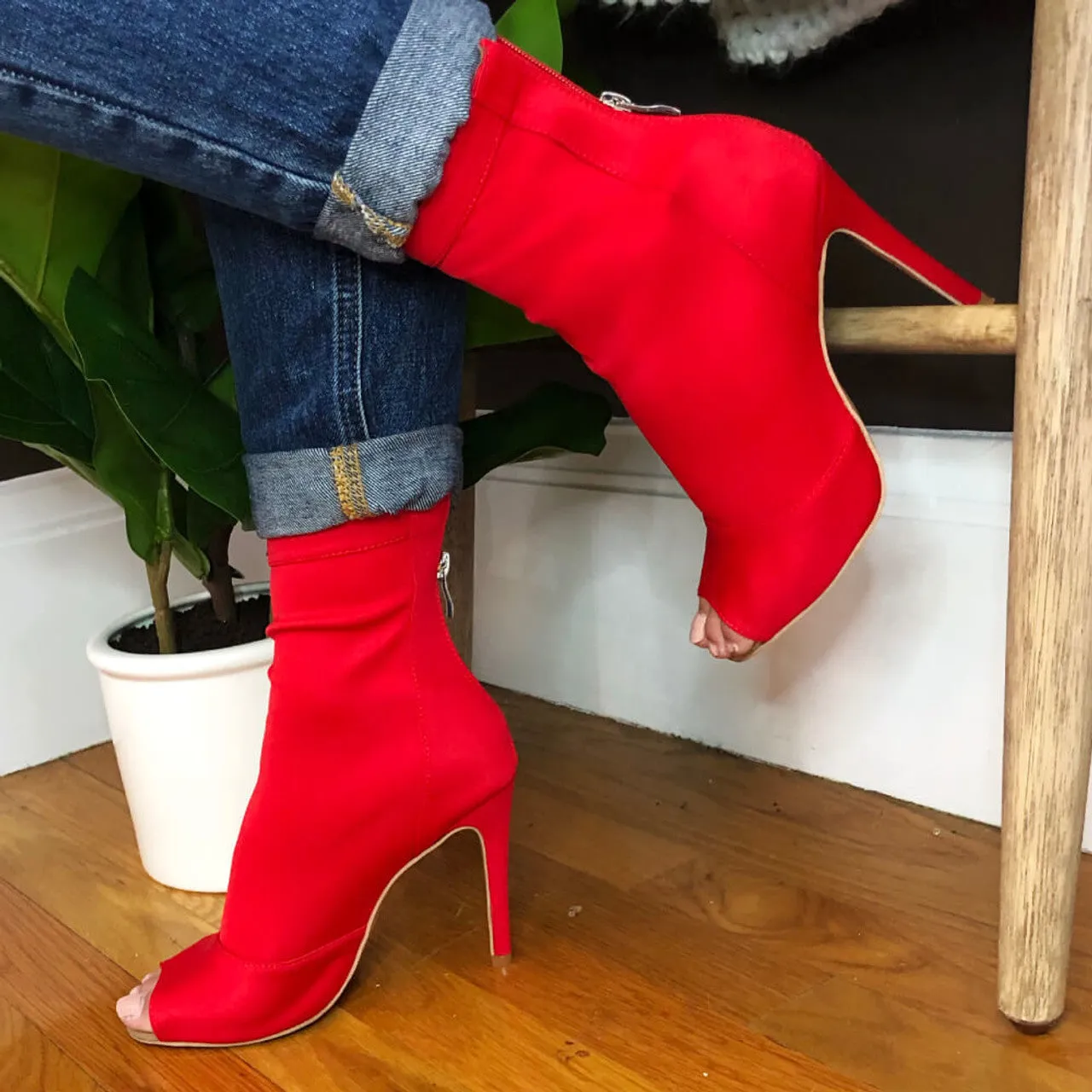 Shabina Solid Color - Stretch Lycra Sock Dance Booties (Suede Sole)