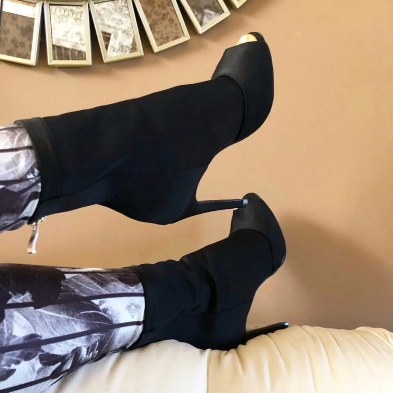 Shabina Solid Color - Stretch Lycra Sock Dance Booties (Suede Sole)