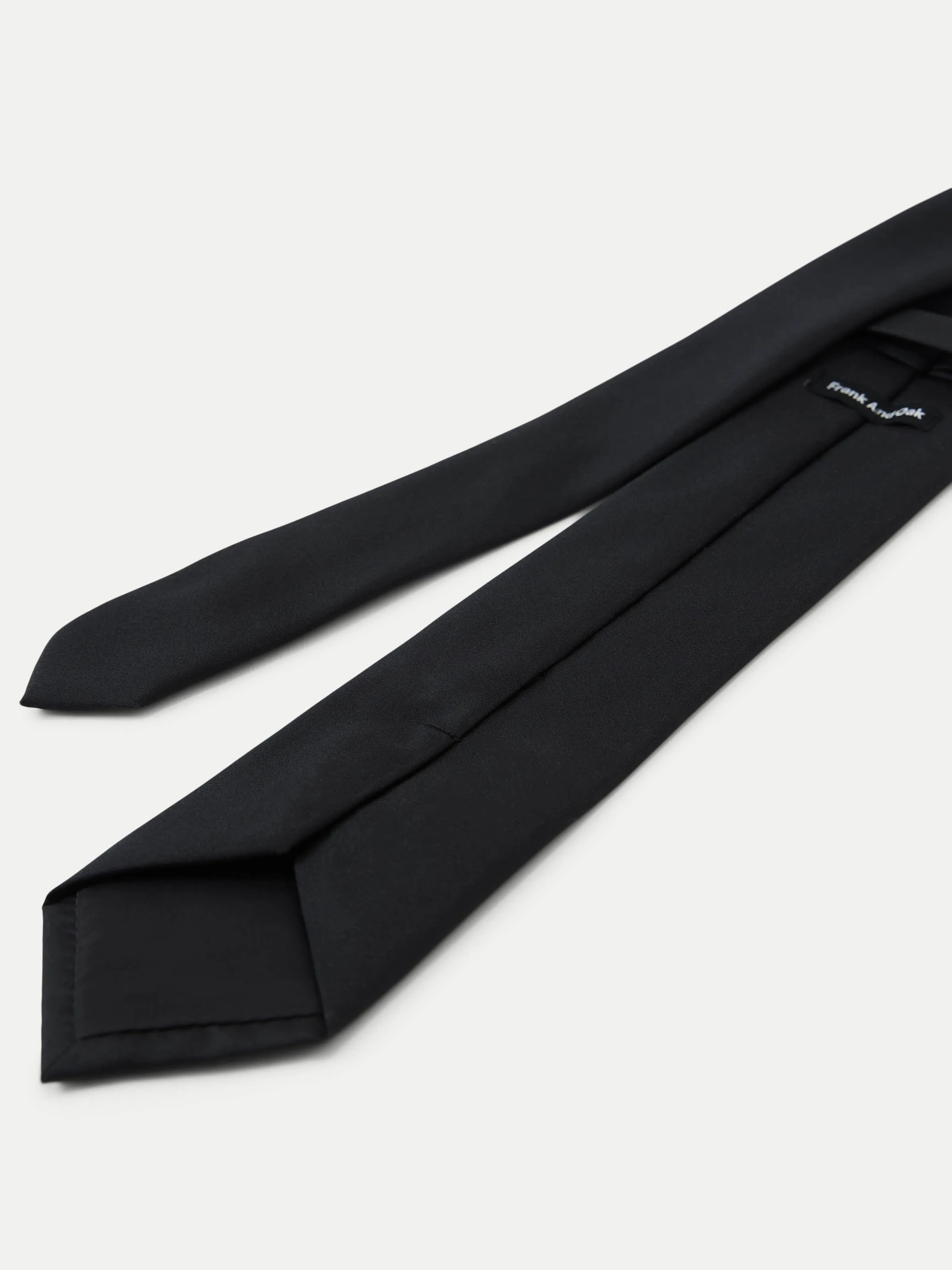 The Classic Tie in Black