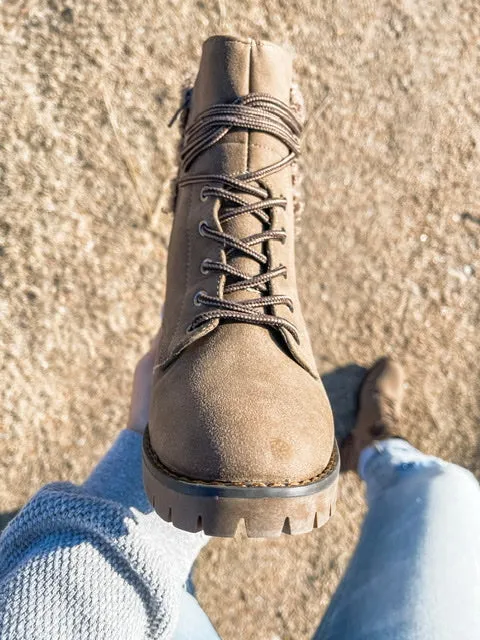 The Olivia Fleece Booties