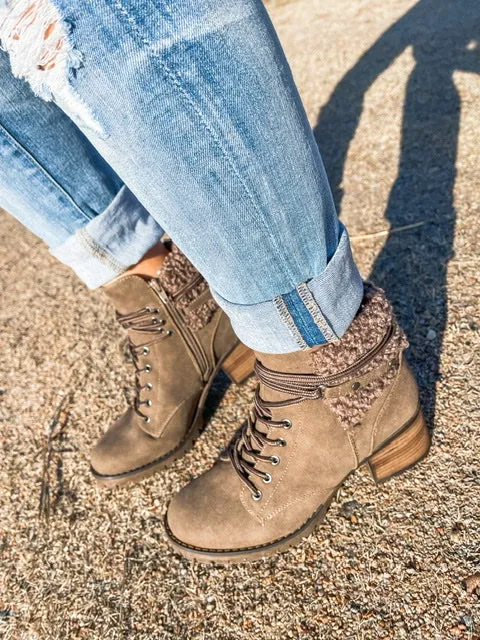 The Olivia Fleece Booties
