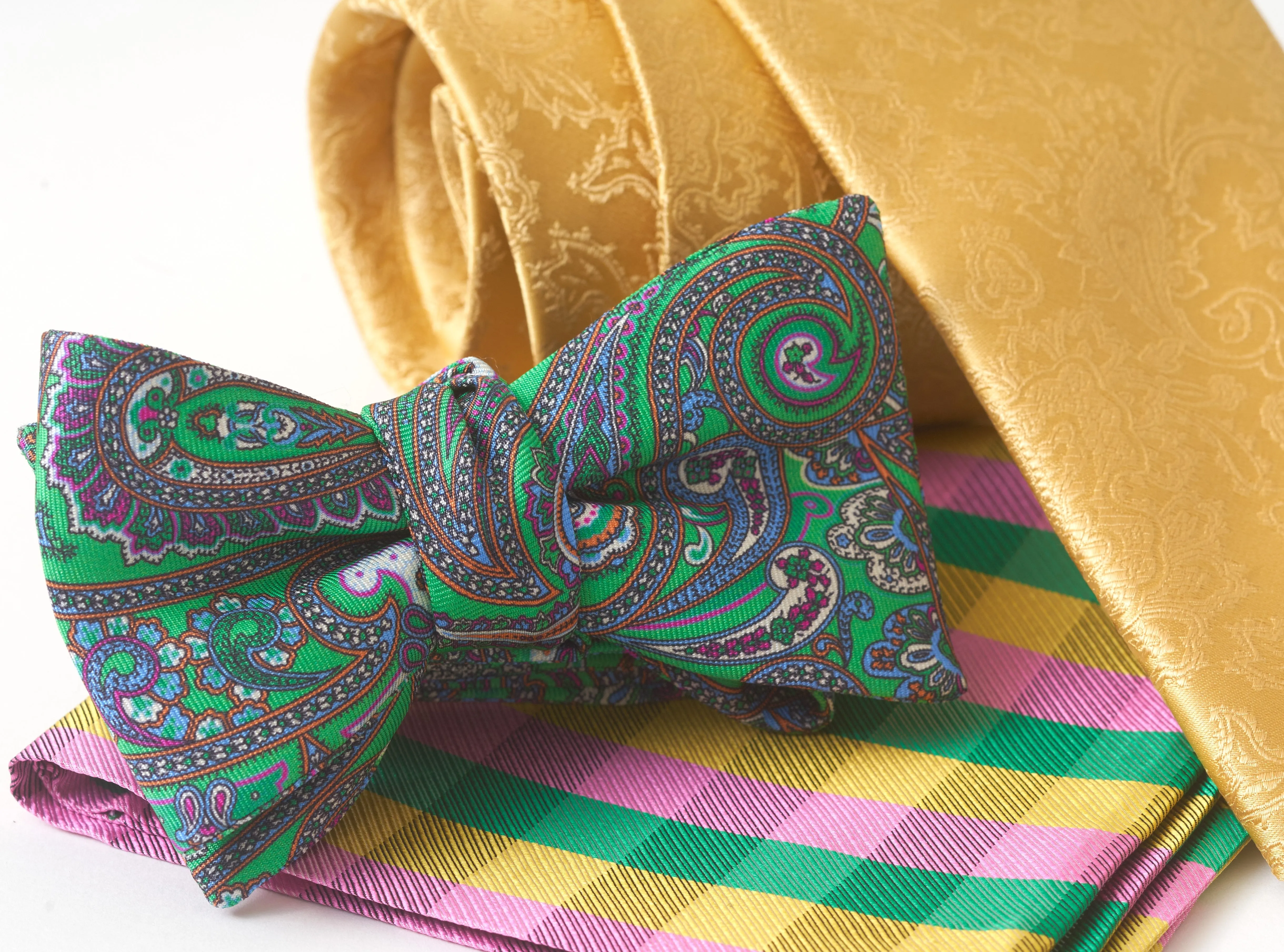 Verde Baie - bow ties