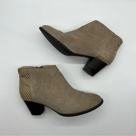 Vionic Bromley Taupe Suede Ankle Booties