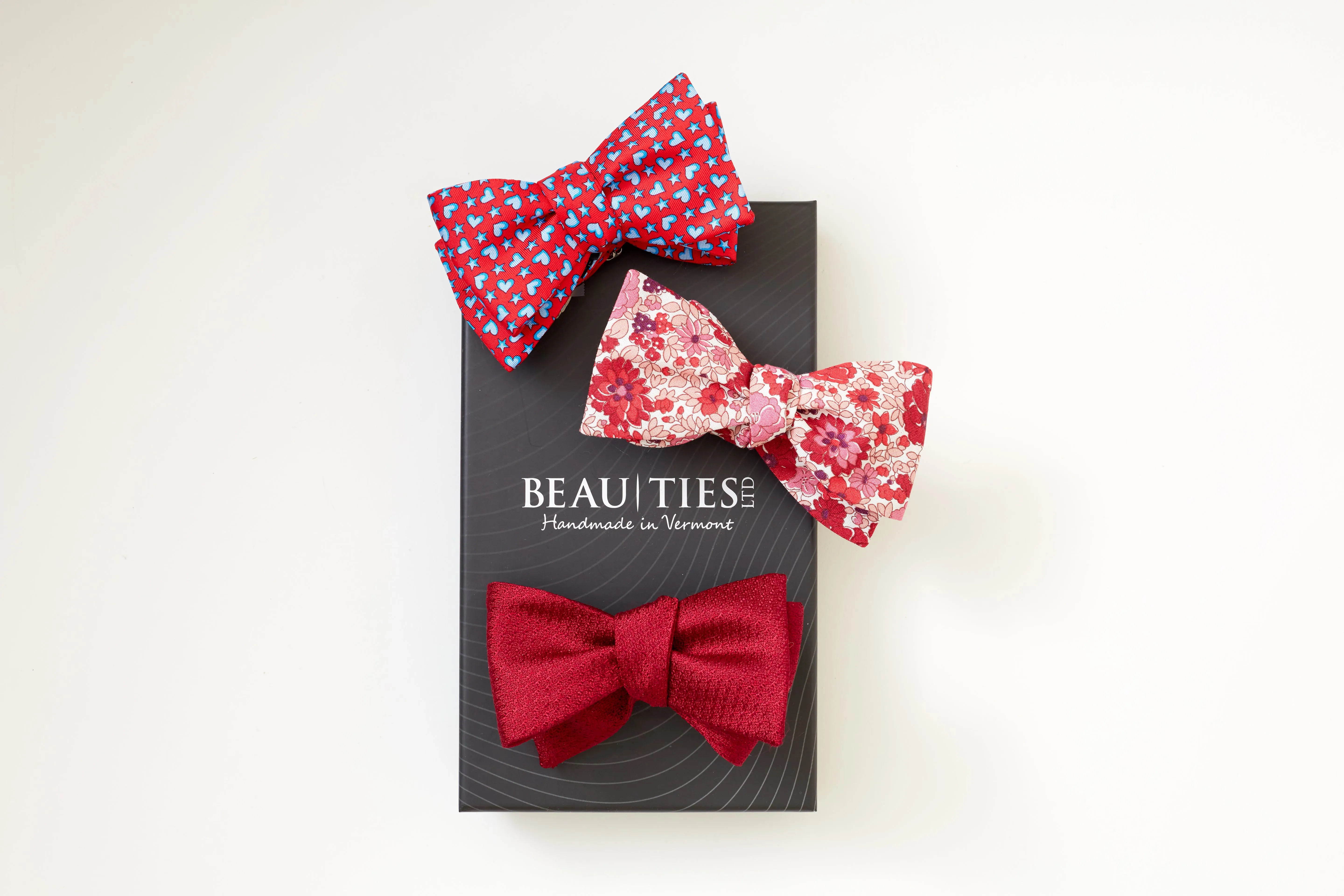 Wavington Wine - bow ties